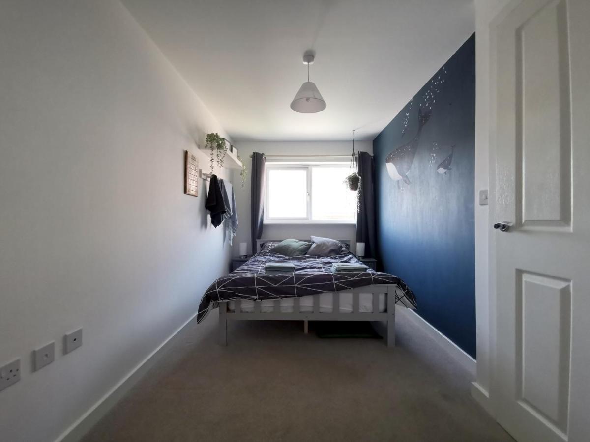2 Bedroom House With Free Parking Лайм-Реджис Экстерьер фото
